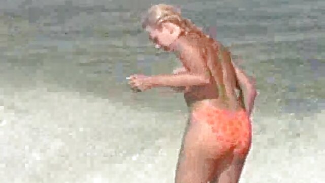 Harti luhur :  Dono de seios redondos copula com amante no chão XXX vidéo sawawa 