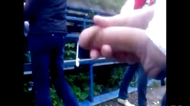 Harti luhur :  Linda morena está sendo esticada no galo negro monstruoso XXX vidéo sawawa 