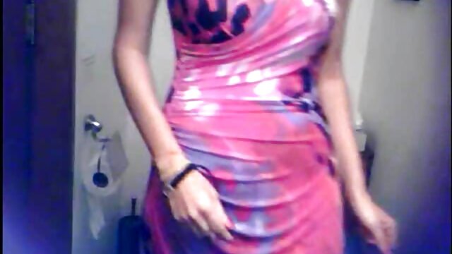 Harti luhur :  Xuping-haired, busty milf meunang boh liang nya kaeusi XXX vidéo sawawa 