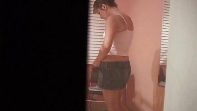 Harti luhur : Presente aniversário de super sexy para um gostosão pornográfico sumur dotado XXX vidéo sawawa