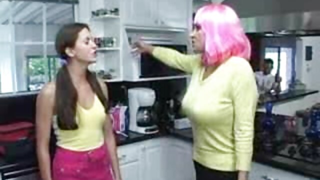 Harti luhur :  Massagista de mente suja fode sua cliente loira gostosa XXX vidéo sawawa 