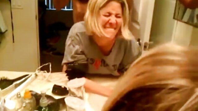 Harti luhur :  Ruiva de meias e sapatos leva pandanarum italiano no cu XXX vidéo sawawa 