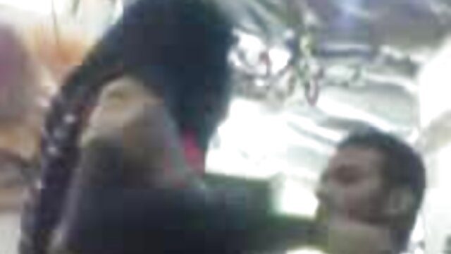 Harti luhur :  Ação lésbica antar-ras quente com duas garotas incríveis XXX vidéo sawawa 