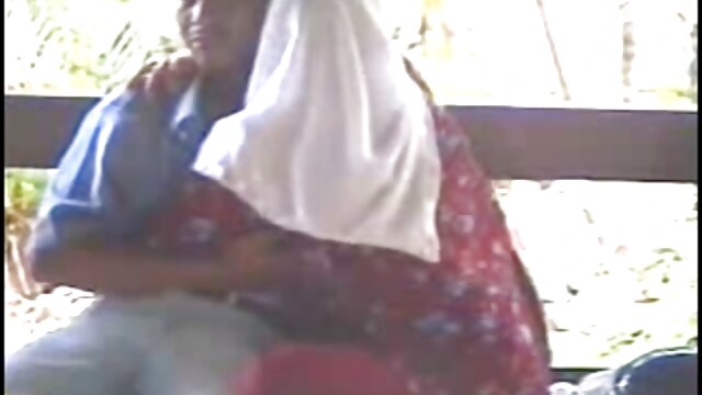 Harti luhur :  Petite nona ngora jeung pigtails ngaranna Aria Austin bakal x_x teuas XXX vidéo sawawa 