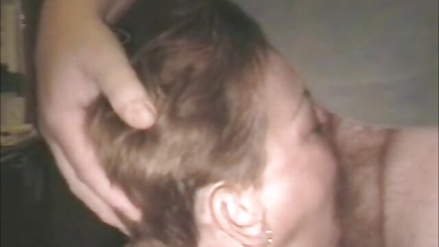 Harti luhur :  Aktor untung bakal dipaké ku sababaraha cock ratu porno lapar XXX vidéo sawawa 