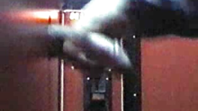 Harti luhur :  Casal e branco negro brincam de ayun com seus parceiros sexuais XXX vidéo sawawa 