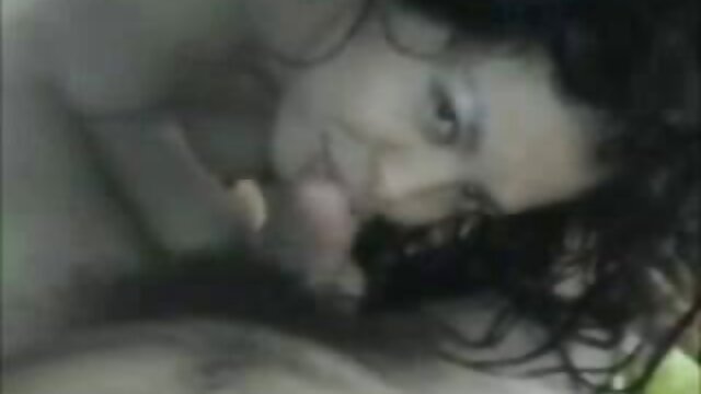 Harti luhur :  Petite girlo gadis enjoys lisan sex jeung lover nya XXX vidéo sawawa 