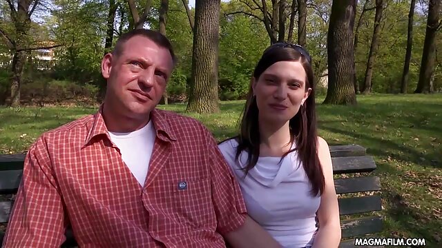 Harti luhur :  Nerd slut mangrupakeun pangaruh goréng dina goody dua sapatu XXX vidéo sawawa 