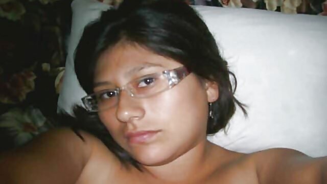 Harti luhur :  Jovem esbelta cooze está em transe seksual e adora ser fodida com força XXX vidéo sawawa 