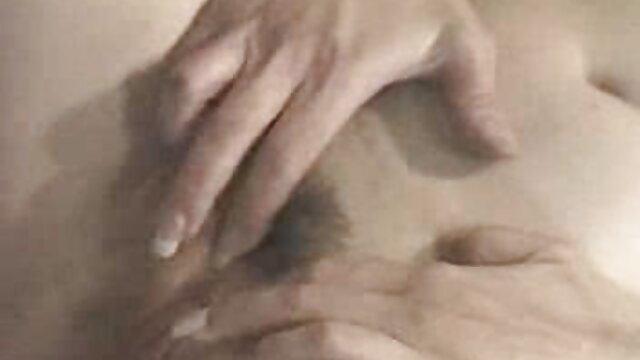 Harti luhur :  O filho da puta experiente treina o cu apertado de uma garota atraente XXX vidéo sawawa 