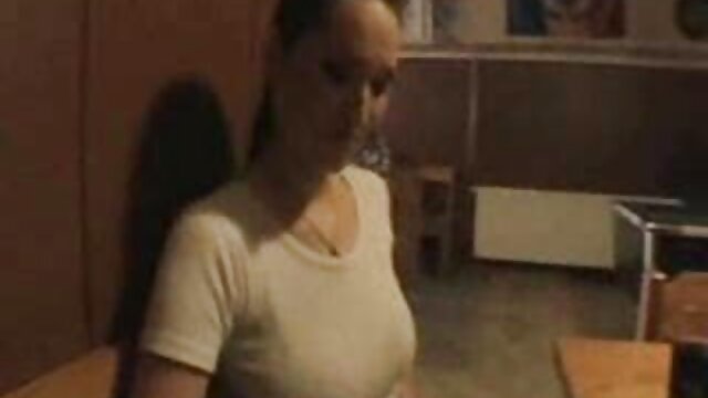 Harti luhur :  Pequenos adolescentes gostosos querem foder depois de um longo voo XXX vidéo sawawa 