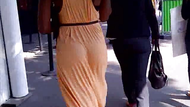 Harti luhur :  Sexo lésbico interracial com gata negra exótica e loira gostosa XXX vidéo sawawa 
