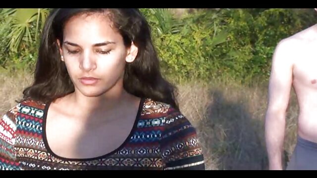 Harti luhur :  Loira peituda MILF transando com um cara tatuado XXX vidéo sawawa 