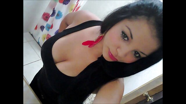 Harti luhur :  Seios de garotas tremem lindamente durante trepadas apaixonantes XXX vidéo sawawa 