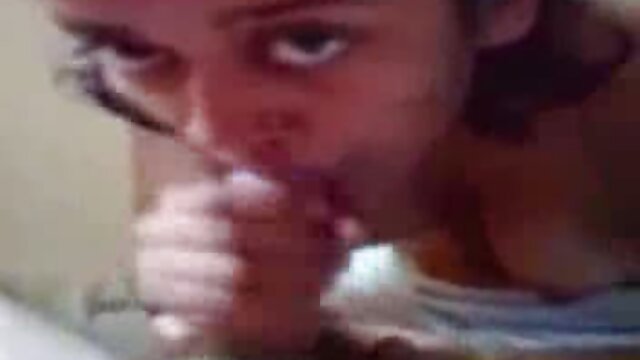Harti luhur :  Os homens colocaram Brittany Bardot no sofá e analisaram descaradamente XXX vidéo sawawa
