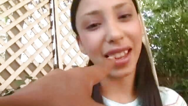 Harti luhur :  Mulher de negócios morena é transada por seu novo funcionário XXX vidéo sawawa 