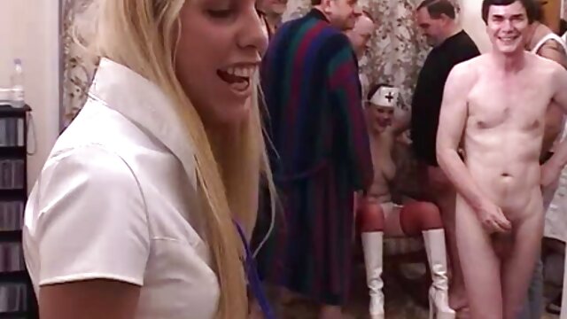 Harti luhur :  Sweet pirang jeung saggy tits Rides Ebony nonjol kawas gila XXX vidéo sawawa 