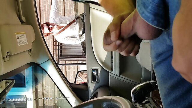 Harti luhur :  Inestimável massagista ajuda o cliente a gozar na marana de massagem XXX vidéo sawawa 