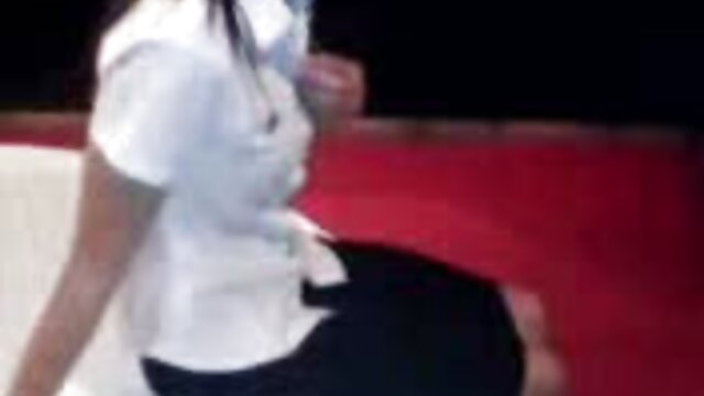Harti luhur :  A professora prostituta Jennifer Bodas convida colegas para um gangbang XXX vidéo sawawa 