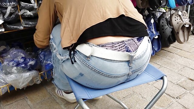 Harti luhur :  Loira animada pula ativamente no bojo teu garanhão careca pendurado XXX vidéo sawawa 