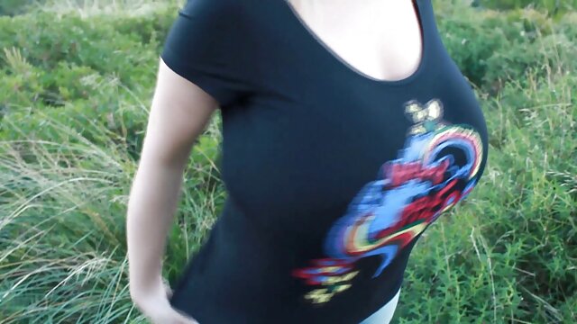 Harti luhur :  Lezzies Lustful anu maén kalawan asses maranéhanana tinimbang pussies XXX vidéo sawawa 